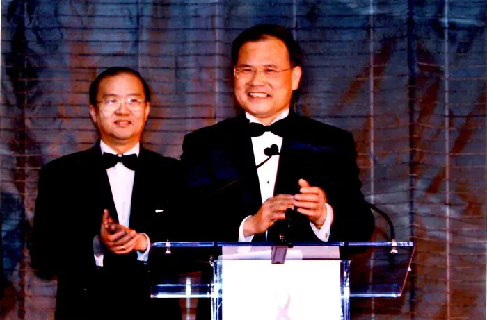 2007 & 2005 China AIDs Fund Gala, photo 9