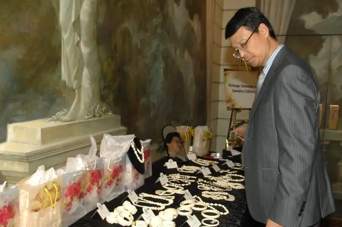 2010 China AIDs Fund Gala, photo 3