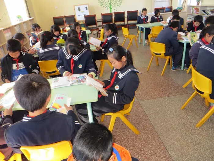 2015 China AIDs Fund Libraries, photo 4